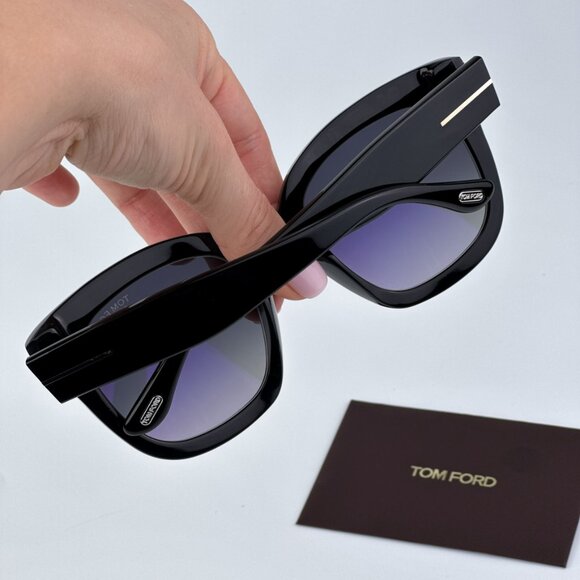 Tom Ford FT0613/S 01D BEATRIX-02 BRAND NEW Sunglasses Black Polarized Women - Picture 3 of 11